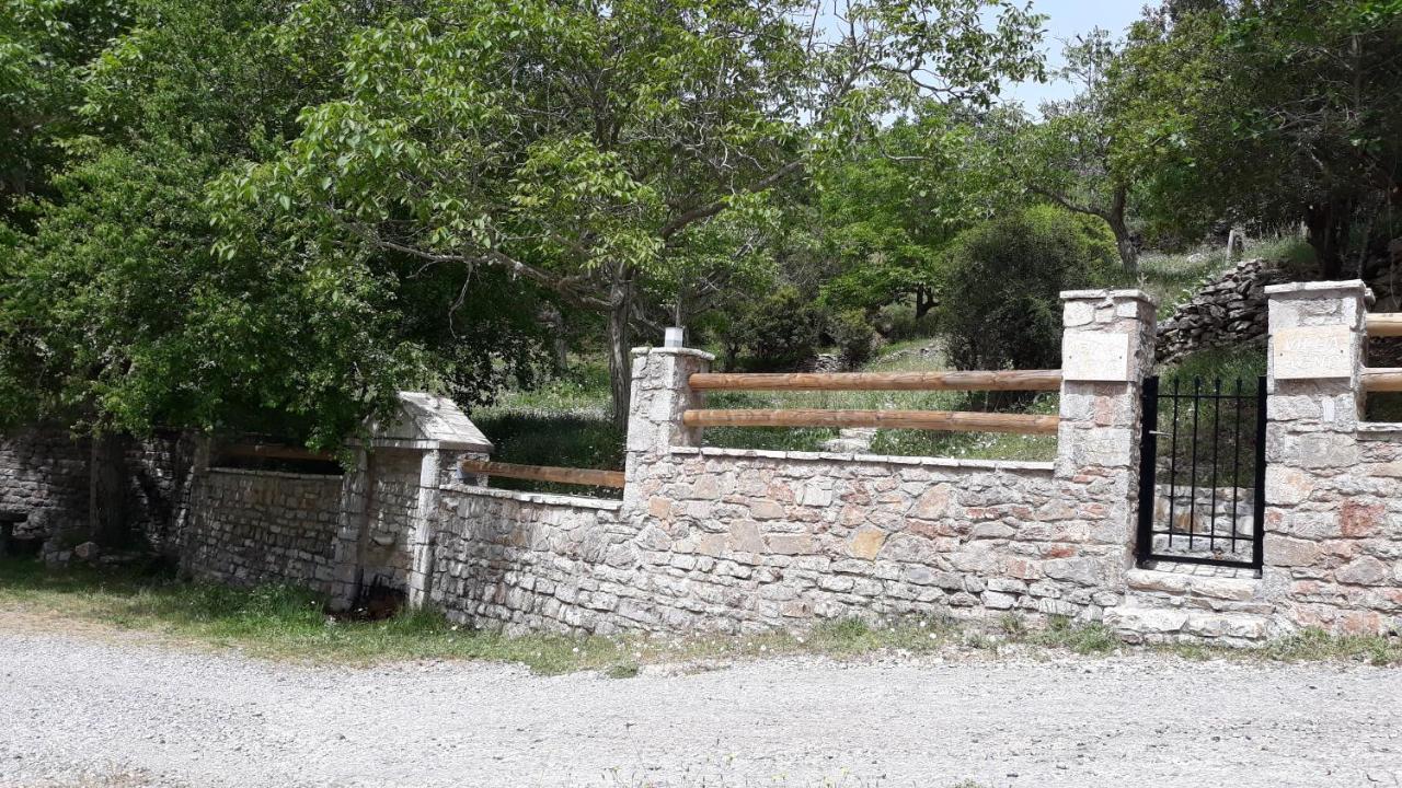 Villa Agno - Βίλα Αγνώ Ano Karies Eksteriør bilde