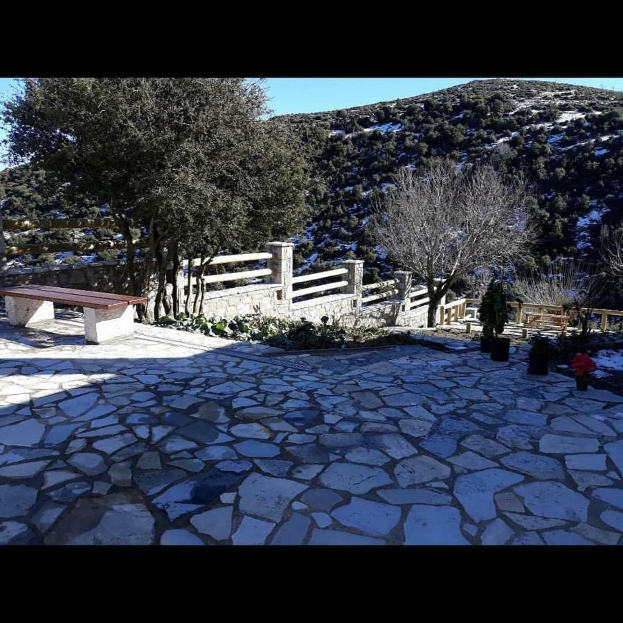 Villa Agno - Βίλα Αγνώ Ano Karies Eksteriør bilde